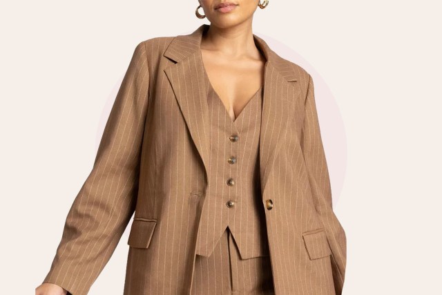 ELOQUII Women's Plus Size Pinstripe Blazer