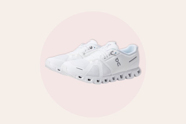 On Cloud 5 Sneaker